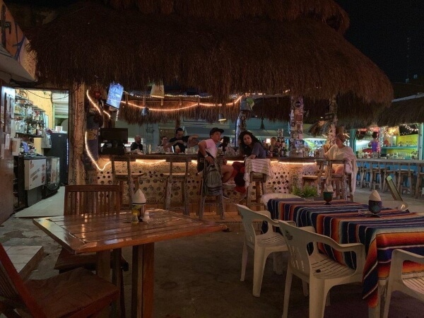 Wet Wendy’s | Cozumel Bars | Nightclubs | Cancun Airport