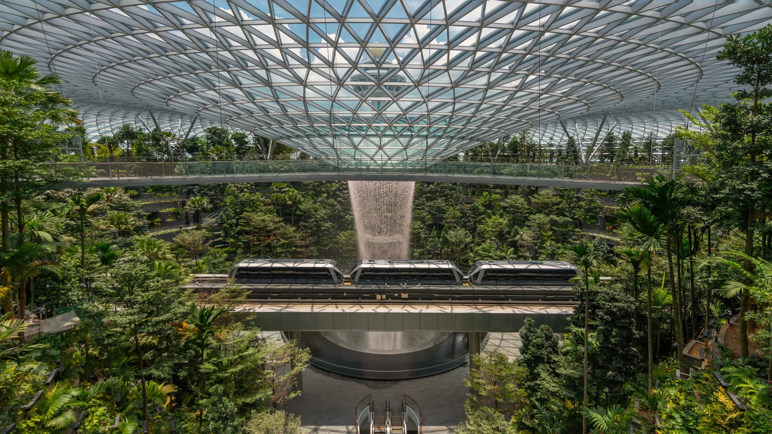 Changi Airport, one of the 10 best airport in the world